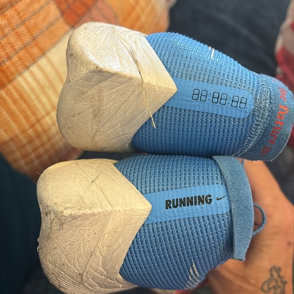 Nike Vaporfly Next% 2 - Picture 5 of 6